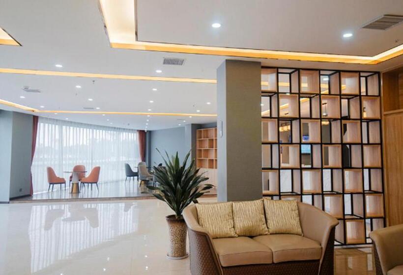 Borrman Hotel Xiangyang Gucheng National Wetland Park