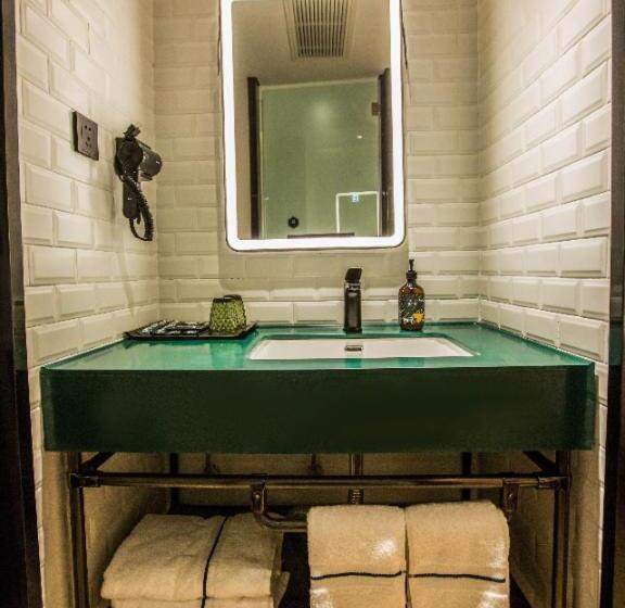 City Comfort Premier Hotel Xiong County Baiyangdian High Speed Railway Station