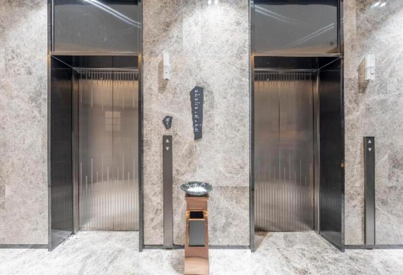 Echarm Hotel Hanzhong Wetland Park