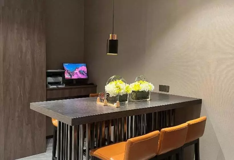 Echarm Hotel Hanzhong Wetland Park