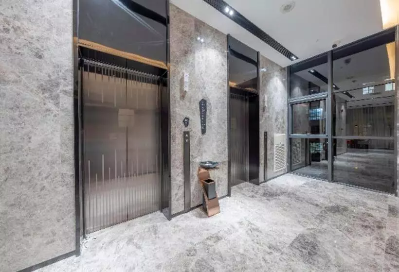 Echarm Hotel Hanzhong Wetland Park