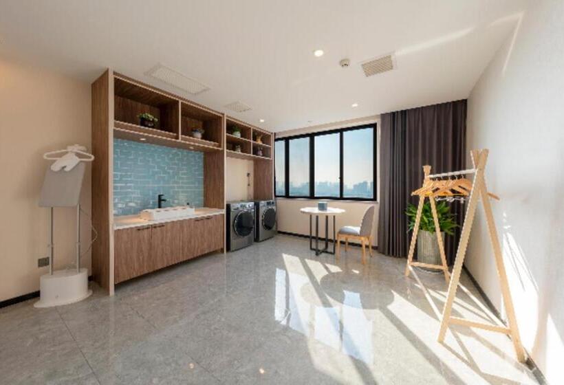 Echarm Hotel Hanzhong Wetland Park