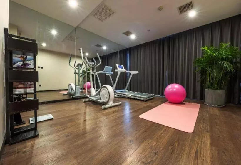 Echarm Hotel Hanzhong Wetland Park