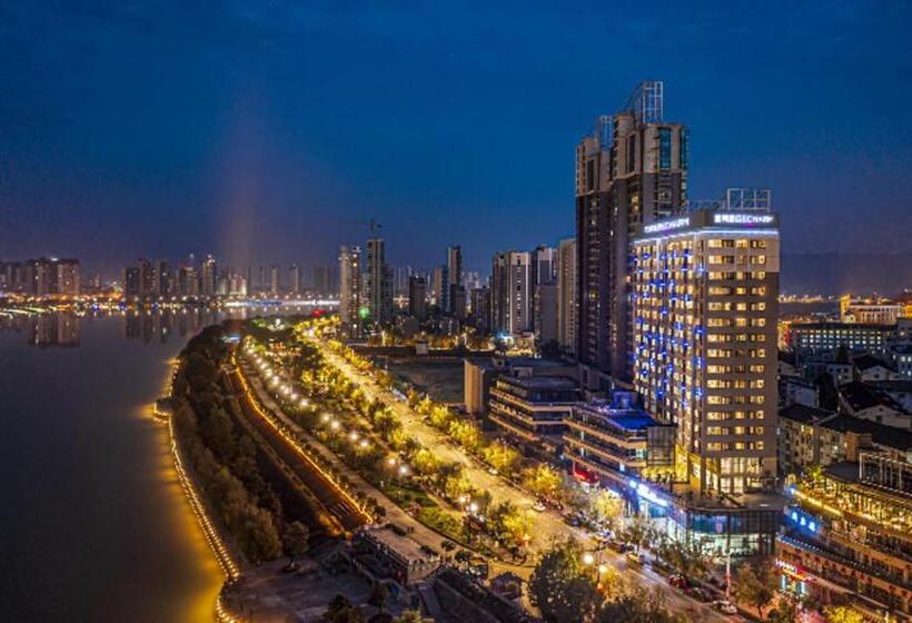 Echarm Hotel Hanzhong Wetland Park