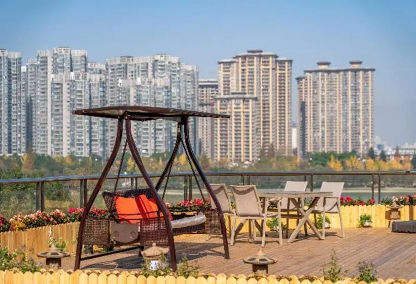Echarm Hotel Hanzhong Wetland Park