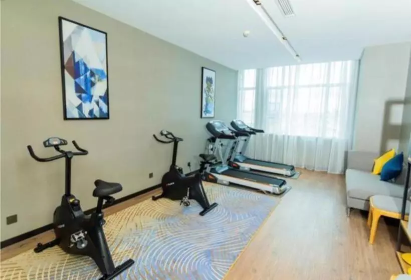 Echarm Hotel Qujing High Speed Railway Station 1st Wuguan Center