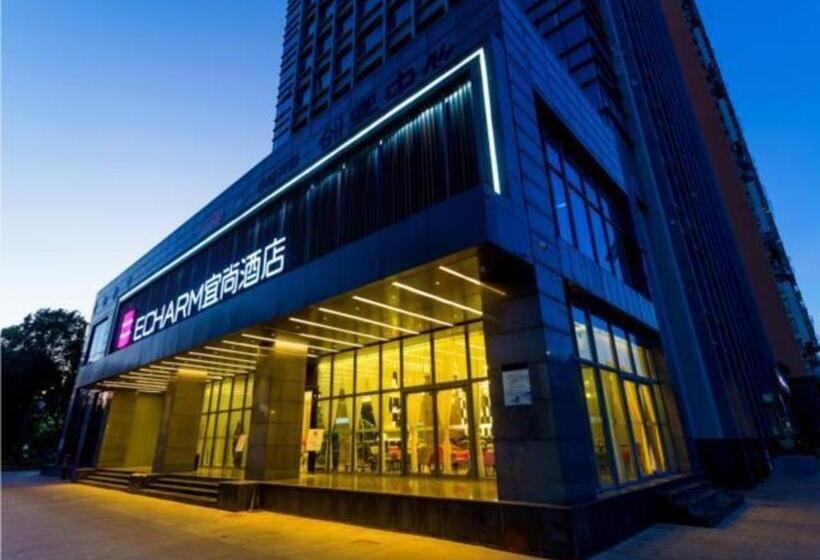 Echarm Hotel Qujing High Speed Railway Station 1st Wuguan Center