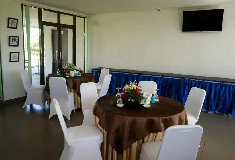 Hotelli Aquarium Indonesia Pangandaran