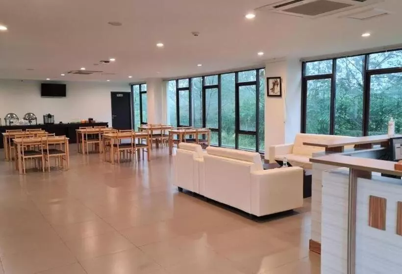 Hotelli Aquarium Indonesia Pangandaran