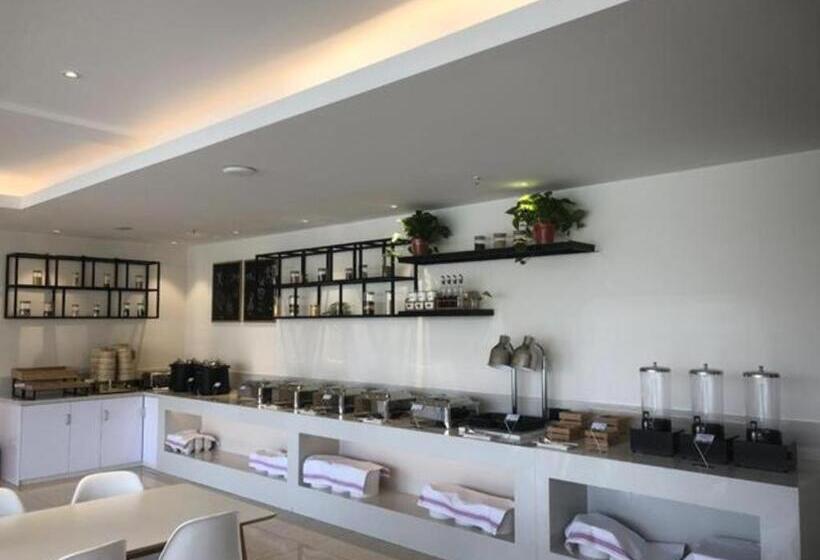 酒店 City Comfort Inn Dandong Railway Station Yalu River Scenic Area