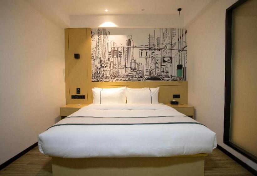 Hotel City Comfort Inn Huaihua East Station