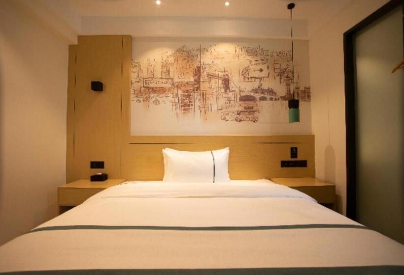 Hotel City Comfort Inn Huaihua East Station