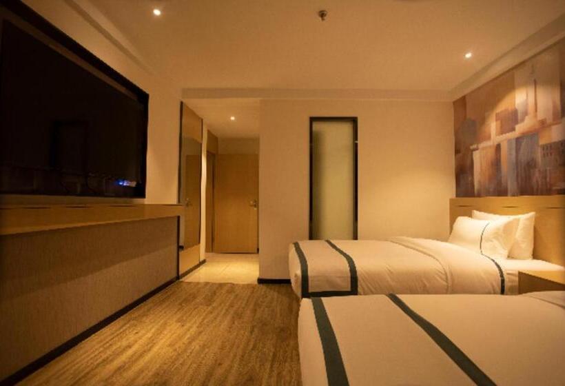 Hotel City Comfort Inn Huaihua East Station