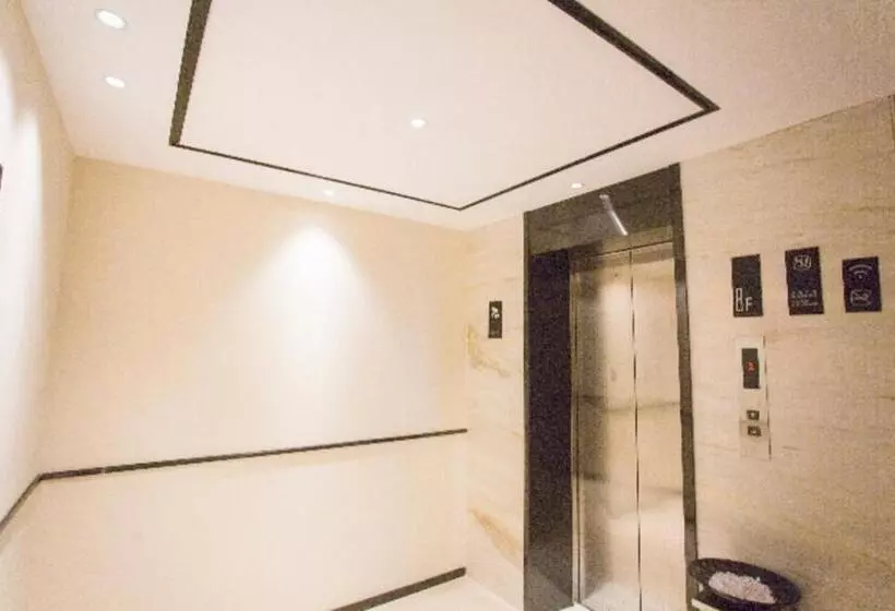 Hotelli City Comfort Inn Lianjiang Cherry Blossom Park New 1st Middle School