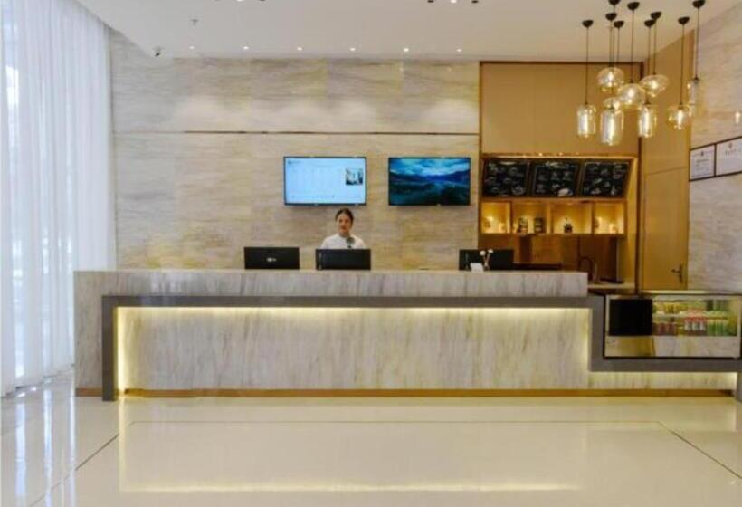 Hotel City Comfort Inn Luocheng Bus Terminal