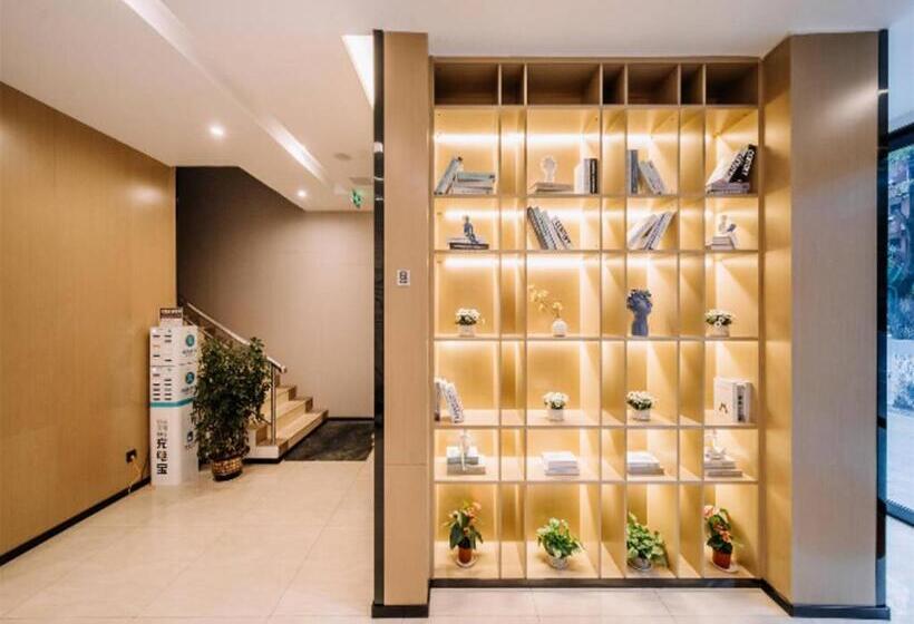 فندق City Comfort Inn Nanchang Dream World Xiejiacun Metro Station