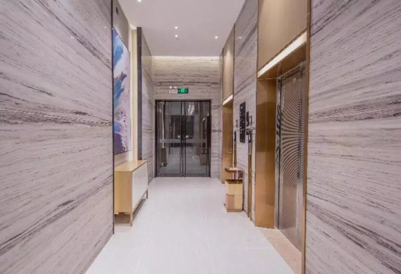 Hotelli City Comfort Inn Pingxiang Free Trade Zone Redwood City