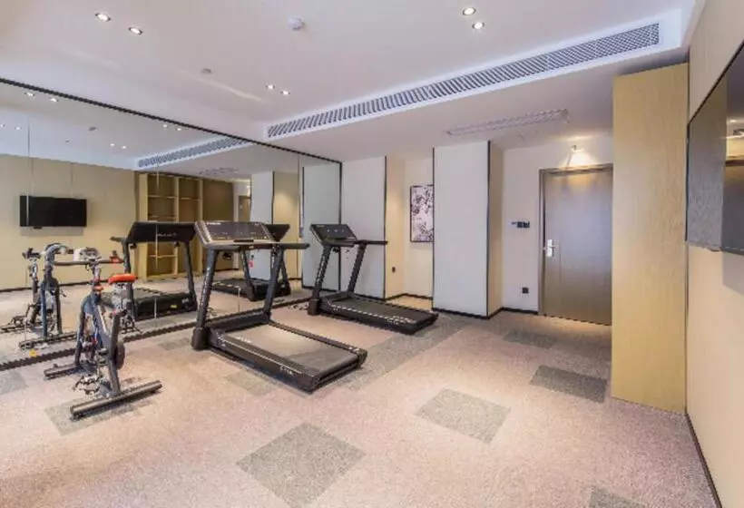 Hotelli City Comfort Inn Pingxiang Free Trade Zone Redwood City