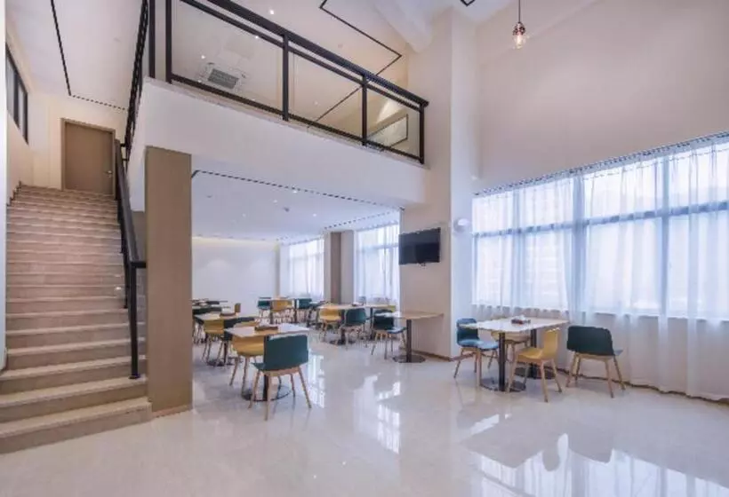 Hotelli City Comfort Inn Pingxiang Free Trade Zone Redwood City