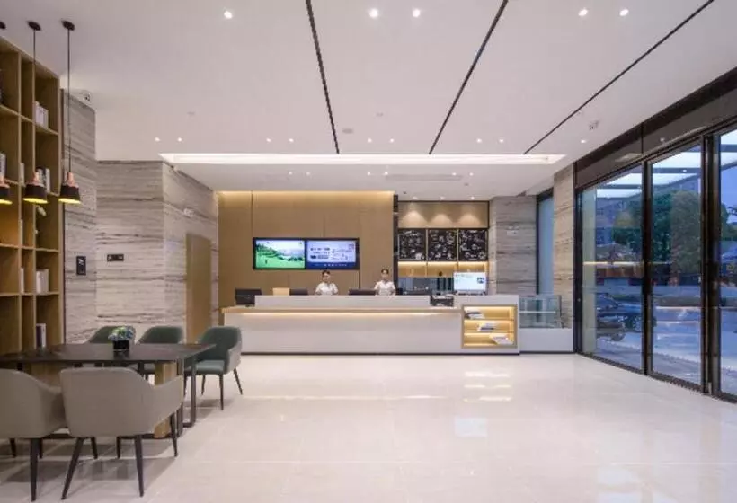 Hotelli City Comfort Inn Pingxiang Free Trade Zone Redwood City