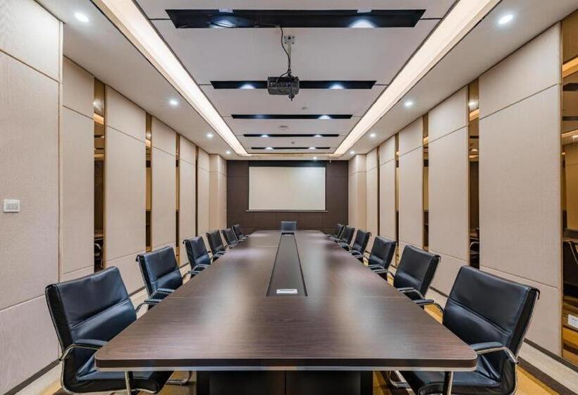 בית מלון כפרי Grand Madison Jiujiang Yuexi Lake