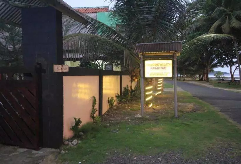 ホテル Jajapin Pondok Wisata Karapyak