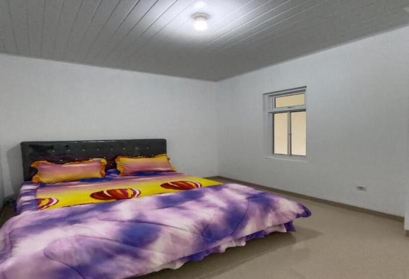 ホテル Oyo 92504 Guesthouse Porsea