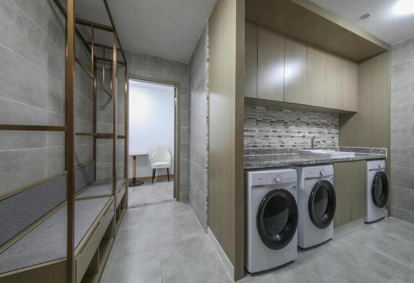 Lavande Hotel Shiyan Zhangwan District Qingnian Square