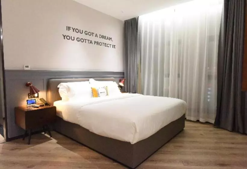 Premier City Comfort Hotel Hechi Luocheng Central Plaza