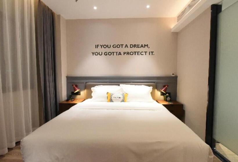 Premier City Comfort Hotel Hechi Luocheng Central Plaza