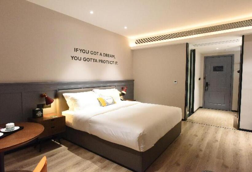 Premier City Comfort Hotel Hechi Luocheng Central Plaza