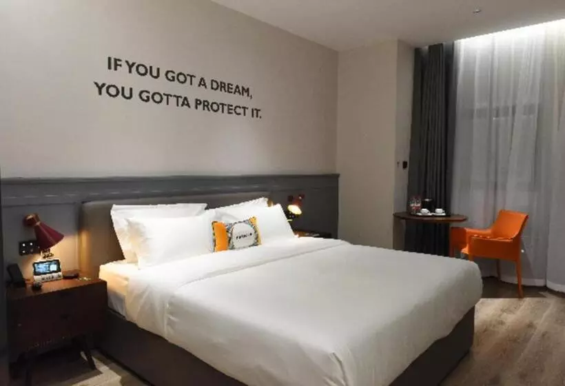 Premier City Comfort Hotel Hechi Luocheng Central Plaza