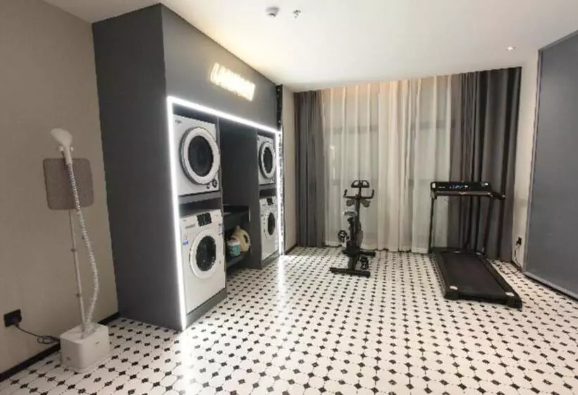 Premier City Comfort Hotel Hechi Luocheng Central Plaza