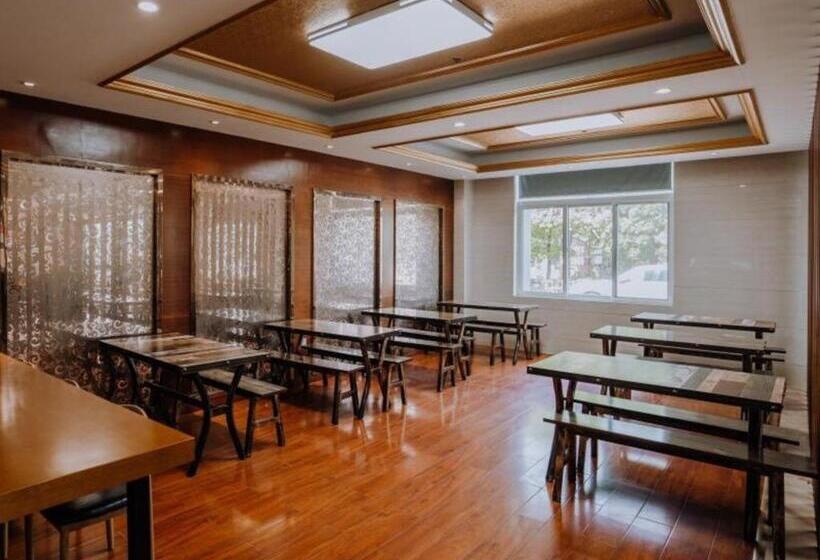 Shell Hotel Anhui Liuan Jinan District Zhengyang Road