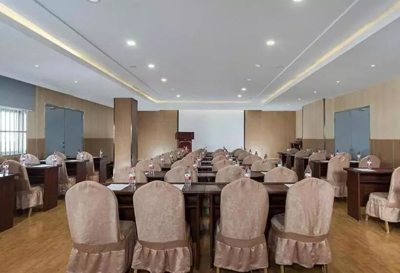 Vienna Hotel Anhui Bozhou Lixin Yuanli Plaza