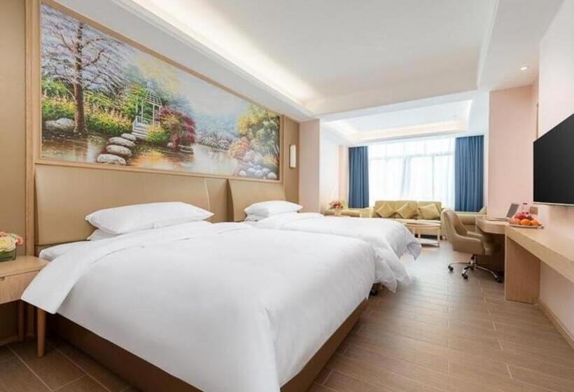Vienna Hotel Guangdong Maoming China 1st Beach