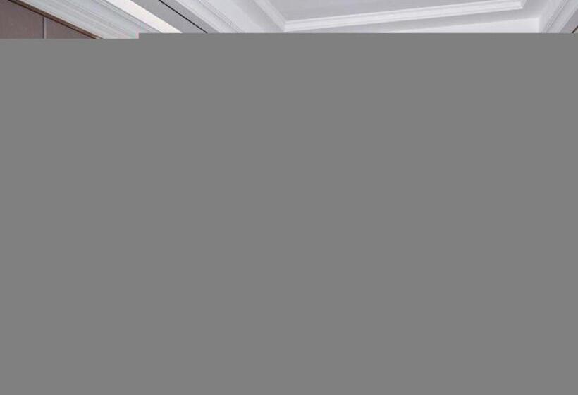 Vienna Hotel Guangdong Shantou South Bus Station