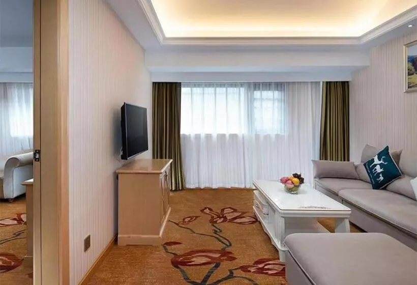 Vienna Hotel Hunan Jishou Fenghuang Ancient City