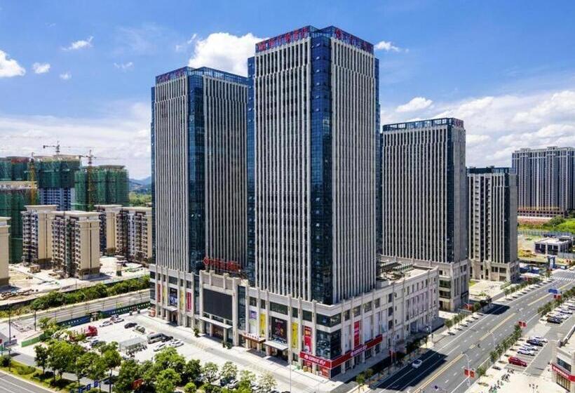 Vienna Hotel Jiangxi Shangrao High Speed Railway Station