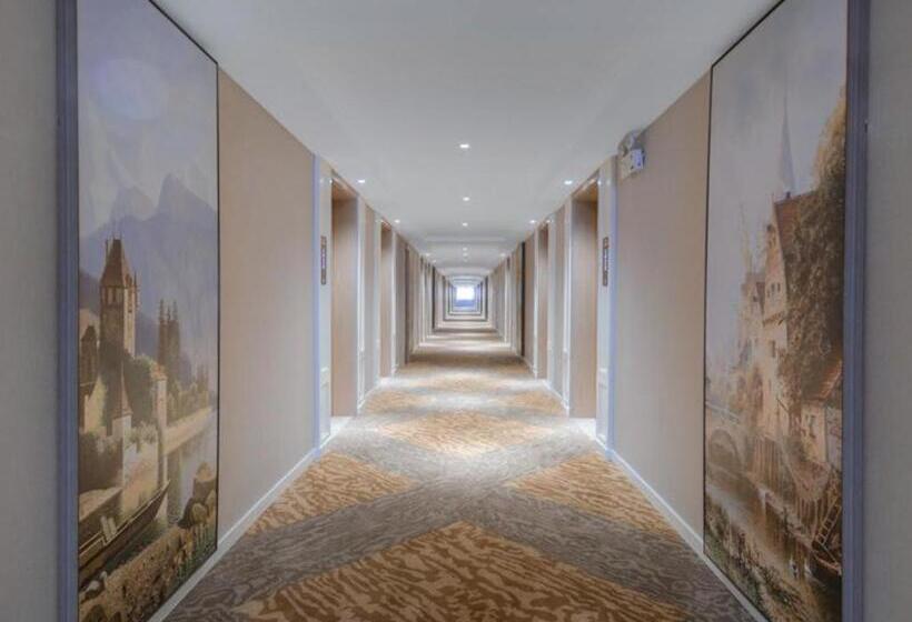 Vienna Hotel Wuhu Ruifeng Shangbo City