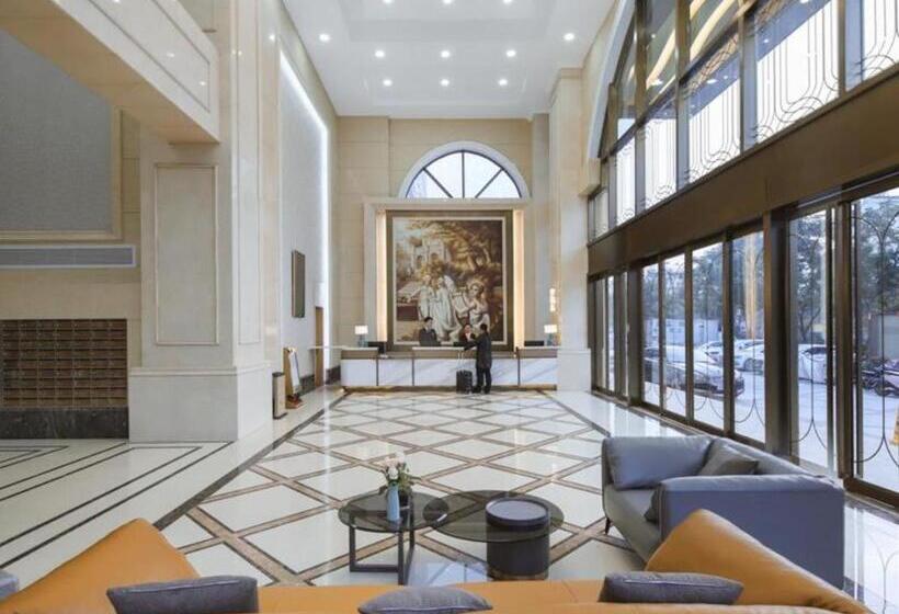 Vienna Hotel Wuhu Ruifeng Shangbo City