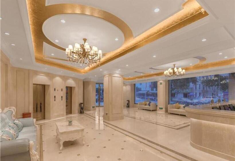 Vienna Hotel Yuxi Hongta Avenue High Speed Railway Station