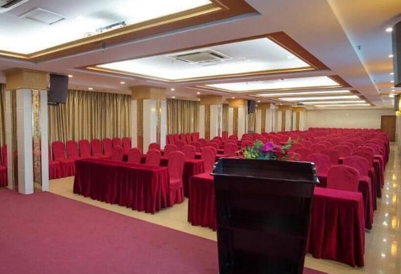 Borrman Hotel Meizhou Mei County Airport