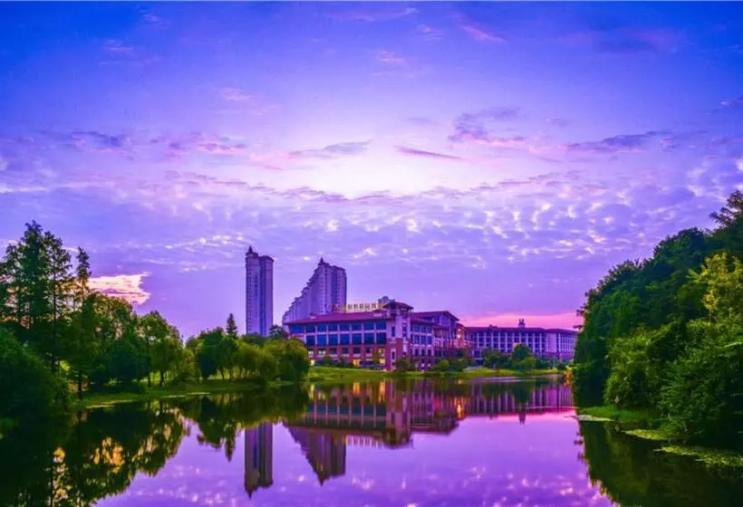 Country Garden Phoenix Hotel Yiyang