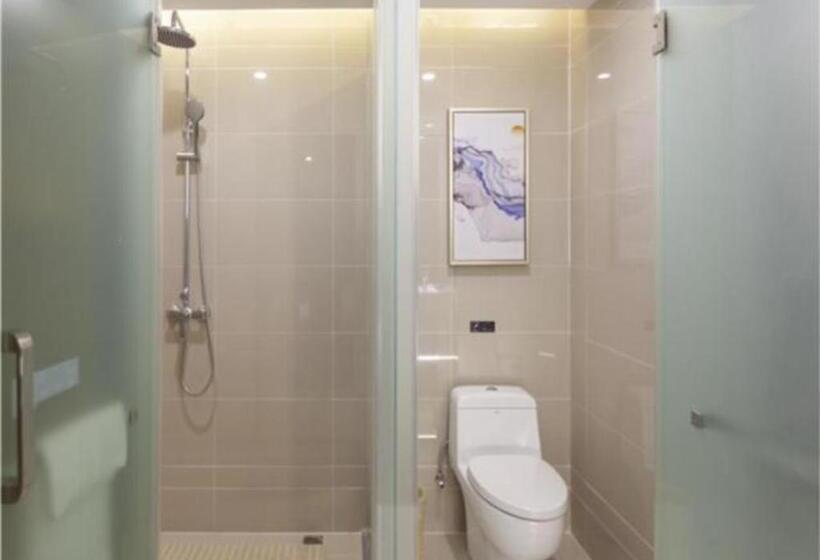 Echarm Hotel Yingshang High Speed Railway Station Wuzhou Wanhui Plaza