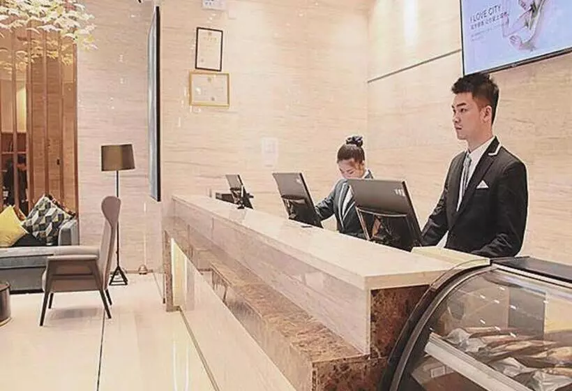 Hotelli City Comfort Inn Chenzhou Youa International Plaza