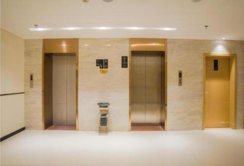 酒店 City Comfort Inn Liuzhou Longtan Park Ma Anshan Baiyun