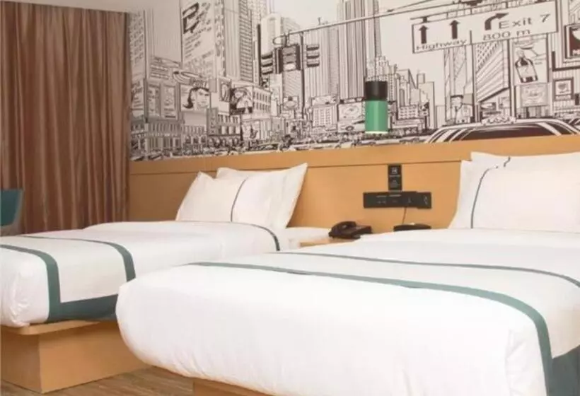 Hotelli City Comfort Inn Loudi Sports Center