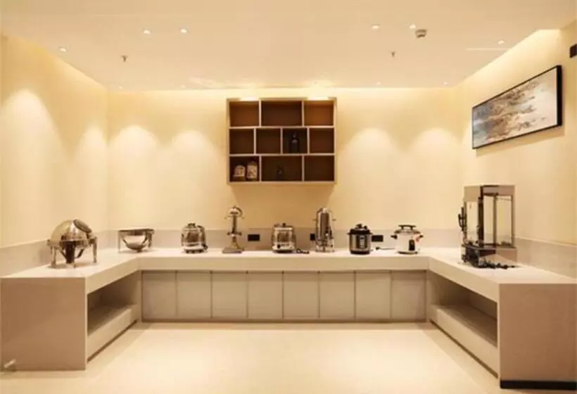 Hotelli City Comfort Inn Shaoguan High Speed Railway Station Guanshaoyuan