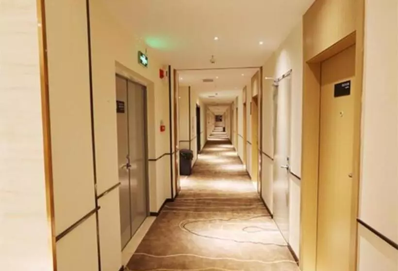 Hotelli City Comfort Inn Shaoguan High Speed Railway Station Guanshaoyuan